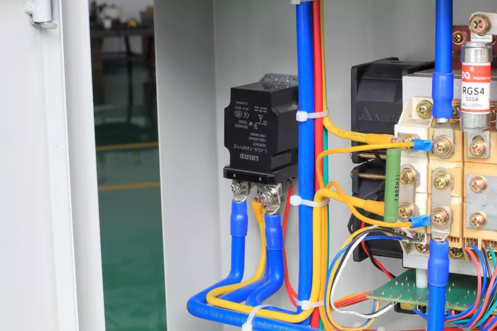 3 Phase 1000KVA SCR Static AVR
