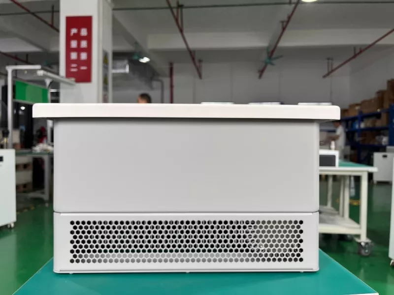 3 Phase 12KW Hybrid PV Inverter
